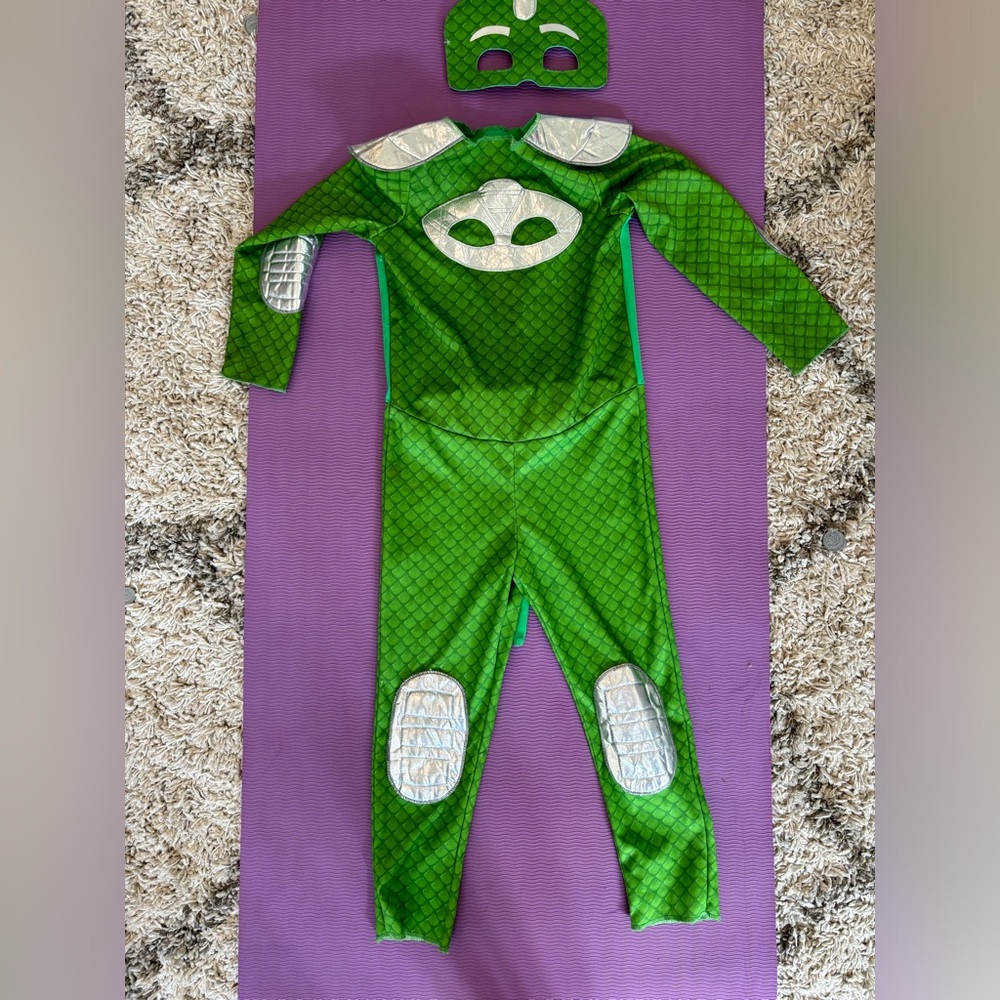 Gecko PJ Masks costume 2T GUC